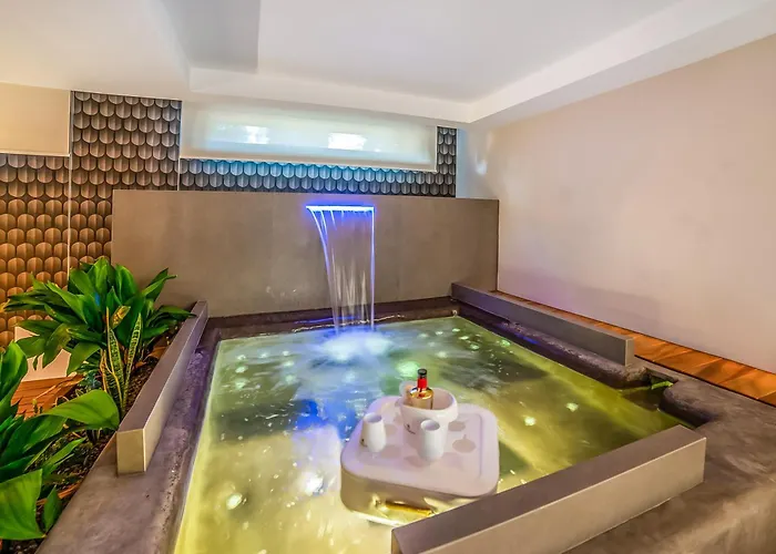 Alternative & Apartment *