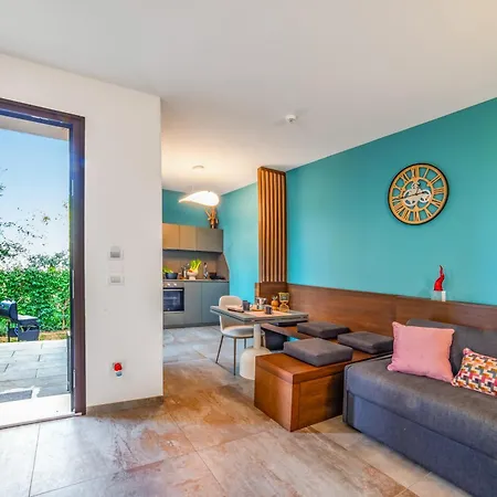 Alternative & Apartament Scorrano (Apulia)
