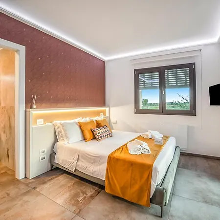 Apartament Alternative & *